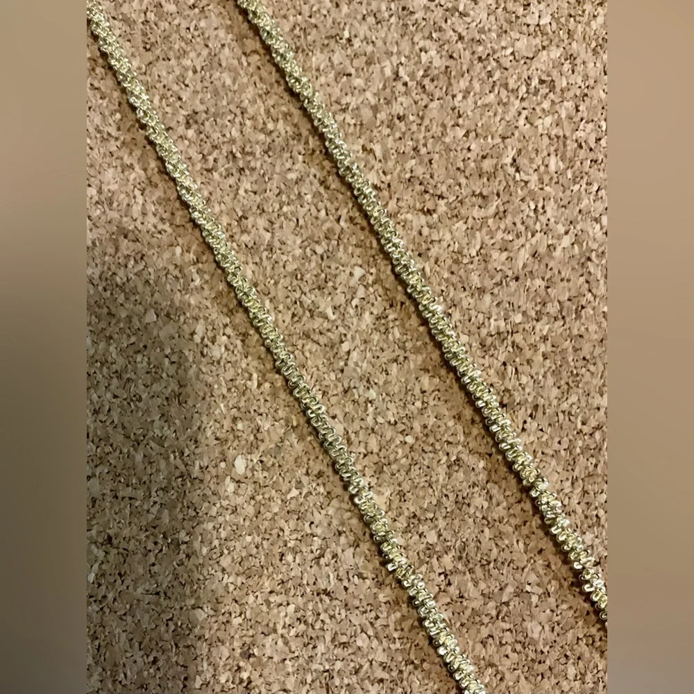 Rare early Kendra Scott gold with Deep green Pendants wrap necklace. - Picture 5 of 6